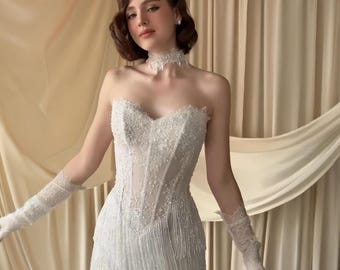 Mini-robe de mariée corset en dentelle perlée, robe de mariée pour palais de justice - robe de style cottage, robe de mariée féerique, robe de mariée à franges faite main