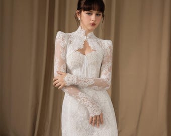 Short Lace Corset Wedding Dress Mini Bridal Dress with Detachable Long Sleeves Handmade Custom