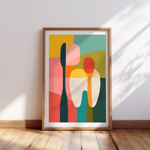 Könnte beinhalten: Abstrakter Kunstdruck in einem Holzrahmen. Das Kunstwerk zeigt eine Zahnbürste, einen Zahn und einen Löffel in einem farbenfrohen, geometrischen Design. Die Farbpalette umfasst Türkis, Orange, Gelb, Rosa und Grün. Der Druck wird auf einem Holzboden ausgestellt.