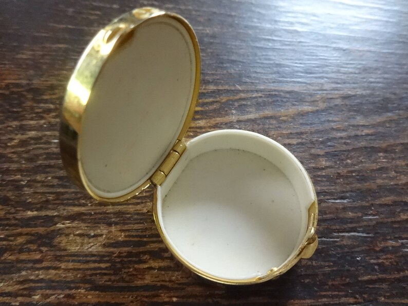 Vintage French Pill Box Ring Jewelry Jewellery Trinket Small Storage Pot Tin Container OTHERS ALWAYS AVAILABLE c1980/'s English Shop