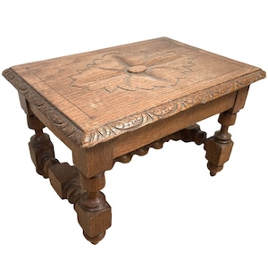 Antique French Footstool Foot Stool Rest Step Wooden Bench Seat Tiny Table Stand Display Prop Worn Furniture c1920&#39;s / EVE