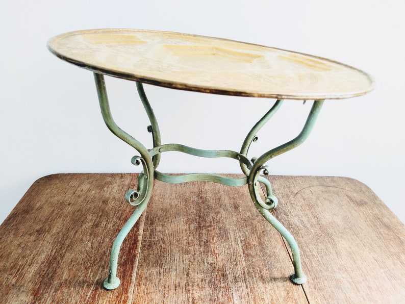 Vintage Moroccan Arabian Ornate Brass Tray Adapted Into A Tea Table Plate Charger Stand Display Gold Green Circa 1950 S English Shop Furniture Home Living Kromasol Com