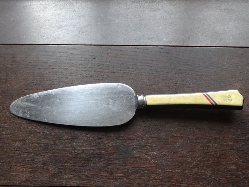 Vintage English Bakelite Royal ER Stainless Cake Knife Slicer Etsy