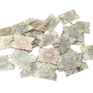 Antique Chinese Mixed Lot Of 24 Rectangular Thread Winder Mother Of Pearl Gaming Chips Counters Tokens Currency Collection c1850&#39;s / EVE