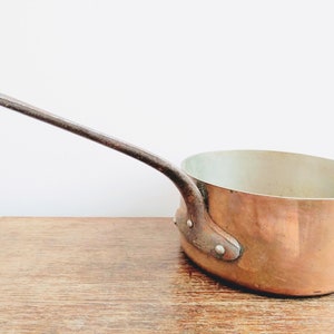 Vintage French Medium Heavy Hanging Copper Cooking Pot Saucepan 1950-60&#39;s / EVE of Europe