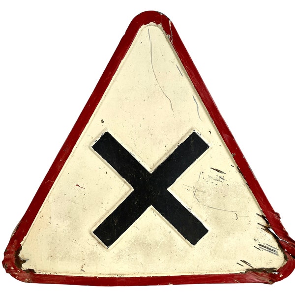Vintage Français blanc carrefour rouge carrefour métal panneau routier panneau d'avertissement passage à niveau agricole ferme piste c1950-60's/EVE