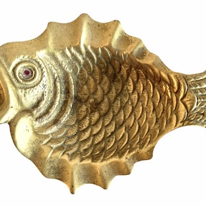 Vintage French Brass Fish Dish Basin Bowl Catch All Jewellery Jewelry Ornament Figurine Dressing Table circa 1960-70's / EVE