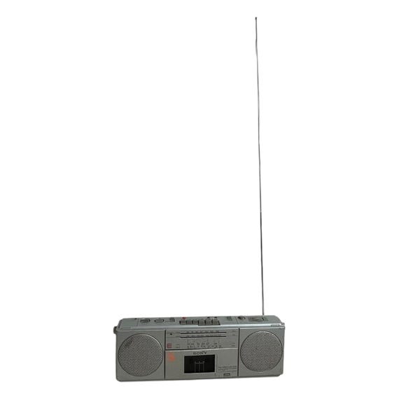 Radio K7 Sony CFS-3000L – À Réparer / Pour Pièces Détachées