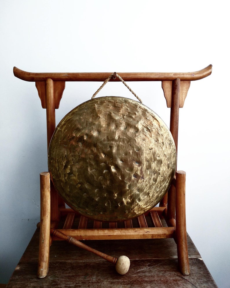 Vintage Asian Wood Prayer Dinner Gong Stand Door Dinner Alarm Bell Knocker Display Prop Chinese Japanese circa 1950-60/'s EVE of Europe