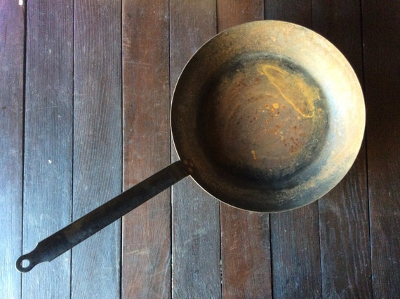 Vintage French Wood Stove Extra Large Deep Heavy Cooking Frying Pan Skillet  Circa 1930s / EVE of Europe 