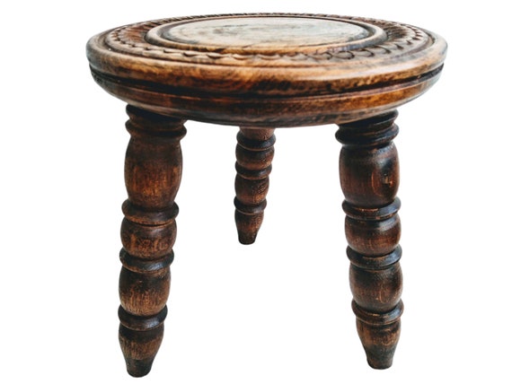 Vintage Stool French Small Table Wooden Wood Chair Seat Side Stand Flower Pot Ornament Display Shelf Prop Tabouret circa 1970-80's / EVE