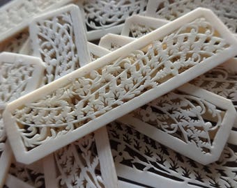 Antique Chinese INDIVIDUAL Bovine Bone Lattice Gaming Chips Counters Tokens Hand Carved Engraved circa 1900's / EVE of Europe