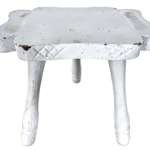 Stool Vintage White French Country Cottage Milking Stool Turned Leg Wooden Wood Seat Stand Step Pot Display Tabouret c1950-60&#39;s / EVE