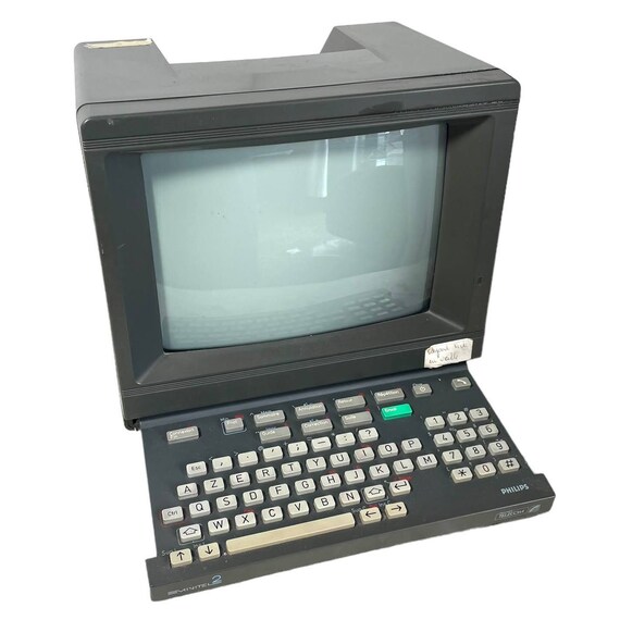 Le Minitel, la petite histoire de l'ancêtre d'internet - ici
