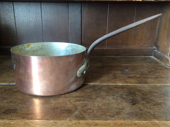 銅鍋　ソースパン　フランス製 フランス製銅鍋 直径12cm 2mm厚 ソースパン