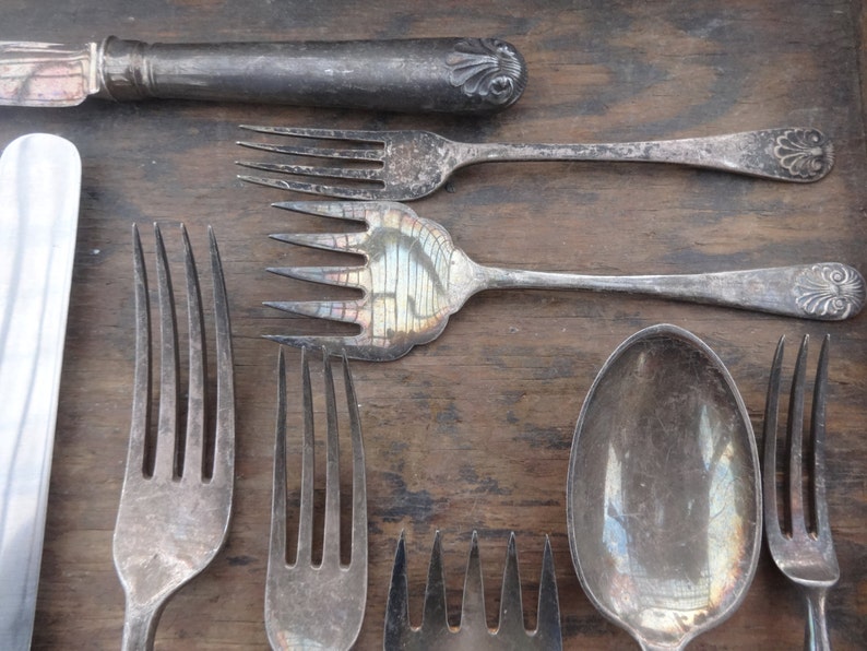 Vintage English Sheffield Made Unfinished Old English Shell Assorted Serving Cutlery Silverware Flatware MIXED SET c1960/'s English Shop