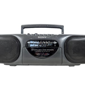 Vintage Sony Portable Radio Cassette CFS-B11L Hi-Fi Battery Mains circa 1980-90&#39;s / EVE