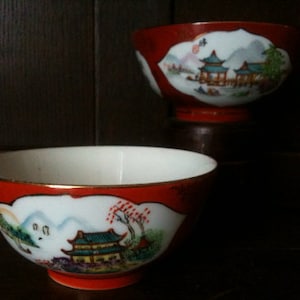 Vintage Chinese Pagoda Bowls Rice Noodle circa 1950's / EVE of Europe