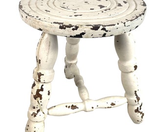 Französischer Vintage-Hocker, weiß lackiert, Shabby-Chic-Holzfußstütze, kleiner Stuhl, Sitzstufe, Ständer, Küchentisch, rustikal, ländlich, ca. 1950-60er Jahre / EVE