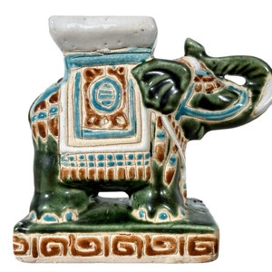 Vintage Chinese Elephant Ceramic Pot Stand Plinth Rest Turquoise Green Vase Pot Dry Flowers Decor c1970-80&#39;s / EVE