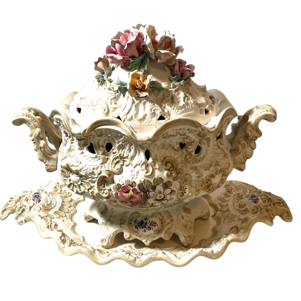 Capodimonte tureen - Etsy 日本