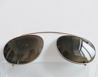 Vintage French clip-on sunglasses glasses spectacles optical aids circa 1970-80's / EVE of Europe