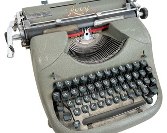 Vintage französische Rooy AZERTY Schreibmaschinenersatzteile / Reparaturen circa 1950's / EVE