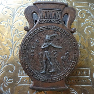 Vintage Metal Crete Themed Paper Letter Note Clip circa 1960's / EVE of Europe