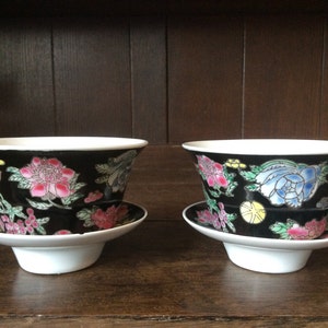 Vintage Chinese black rice food noodle bowls and saucers or green tea cups circa 1970's / EVE of Europe