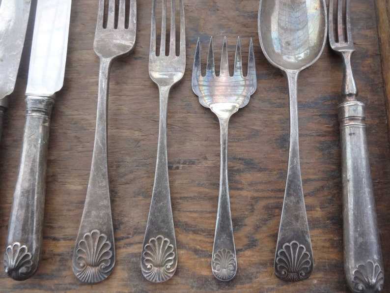 Vintage English Sheffield Made Unfinished Old English Shell Assorted Serving Cutlery Silverware Flatware MIXED SET c1960/'s English Shop