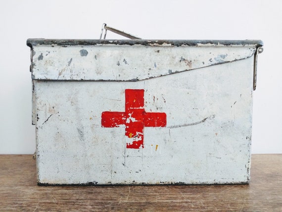 Voorgevoel Wiskunde klauw Vintage Engels Leger Diensten Metal Medical First Aid Medicine | Etsy
