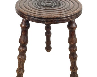 Antique French Stool Chair Large Carved Seat Wooden Kitchen Small Table Round Shaped Seat Plant Stand Plinth Tabouret c1880-1900's / EVE