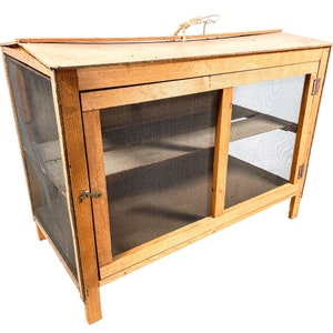 Vintage French fromagier gardeniere fromage wood cheese sausage cooling mesh closet food storage box mesh circa 1980-90&#39;s / EVE