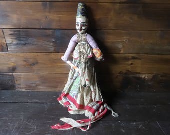 Vintage Indian Carved Wood Puppet Doll Ornament Wooden Figurine circa 1950's / EVE of Europe