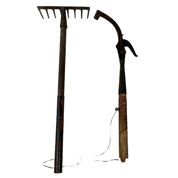 Râteau de coupe-branche, français vintage, outils de jardin ayant besoin de nouvelles poignées, outil à main de coupe pour l'agriculture de jardinier vers les années 1960-70 / EVE