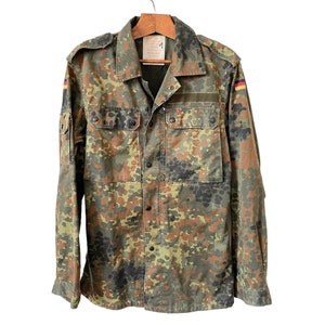 Vintage German Army Jacket Uniform Camuflage Cotton Snap Closure Military Soldier Green German Size 1 1990’s / EVE of Europe
