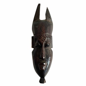 Vintage African Face Figurine Mask Small Statue Primitive Carving Wooden Wood Ornament Decorative Wall Display c1970-80&#39;s / EVE of Europe