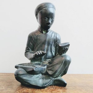 Vintage Chinese Asian Black Green Plaster Scholar Shop Owner Accountant with Abacus Decorative Figurine Austin Prod Inc 1967 / EVE of Europe