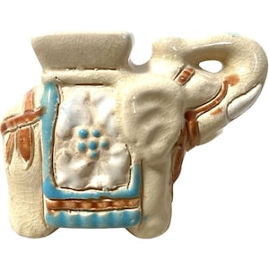 Vintage Tiny Chinese Elephant Ceramic Pot Stand Plinth Rest Brown Beige Small Vase Pot Ashtray c1970-80&#39;s / EVE
