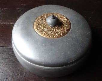 Vintage American Aluminium Storage Lidded Pot circa 1950-60's / EVE of Europe