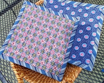 Indigo blue pot holders -set of two, red and blue calico hot pads, denim blue hot pads, country kitchen accent, quilted pot holders