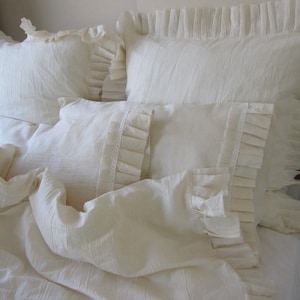 Ruffled Bedding-Queen-King-linen duvet cover-oversize king 120x120 -French country home- farmhouse shabby chic bedding Nurdanceyiz Buldan