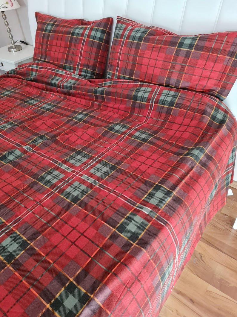 Plaid flannel bedding duvet cover set-Christmas theme decor-Xmas gifts-Red green white plaid duvet cover queen.Super King custom bedding image 4