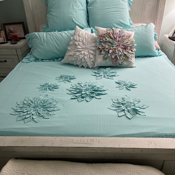 Dahlia Flower Applique Bohemian bedding. shabby chic duvet cover. bedspread - QUeen King neutral cotton Linen custom bedding  Nurdanceyiz
