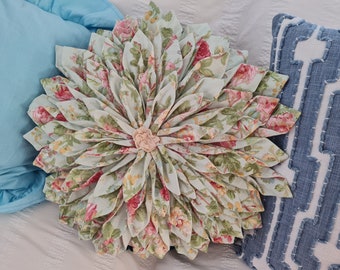 Floral Medallion Pillow Cover, Shabby Chic, Boho Bedding