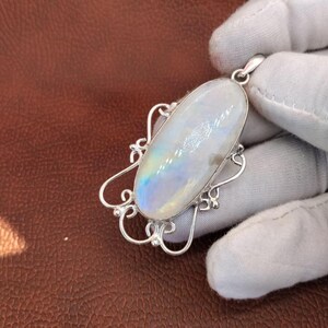 Blue Flash Moonstone Pendant : Sterling Silver Plating Handmaking Pendant
