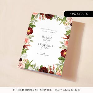 Programa de ceremonia de boda en tonos rosa ruborizado y burdeos intenso, folleto de orden de servicio con estampado floral romántico, tarjetas de itinerario de boda con rosas vintage