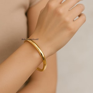 Minimalist Brass Bangle Bracelet: Handmade Unisex Cuff