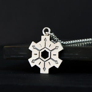 Pokemon Time Gear Halsband - Sterling Silver Geek Nerd Gamer Smycken Time Gear Pokemon Gåva