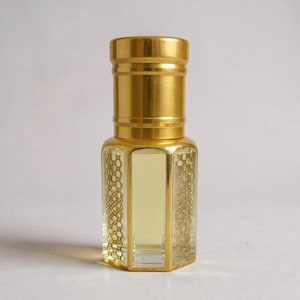 GOLDEN TOUCH- Arabic Perfume Oil - 6ml ( Musk al Khitam ) by Nayla oud